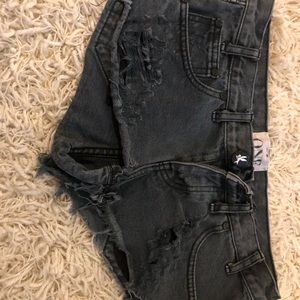 ONE by One Teaspoon Trash Whores Jean Shorts
